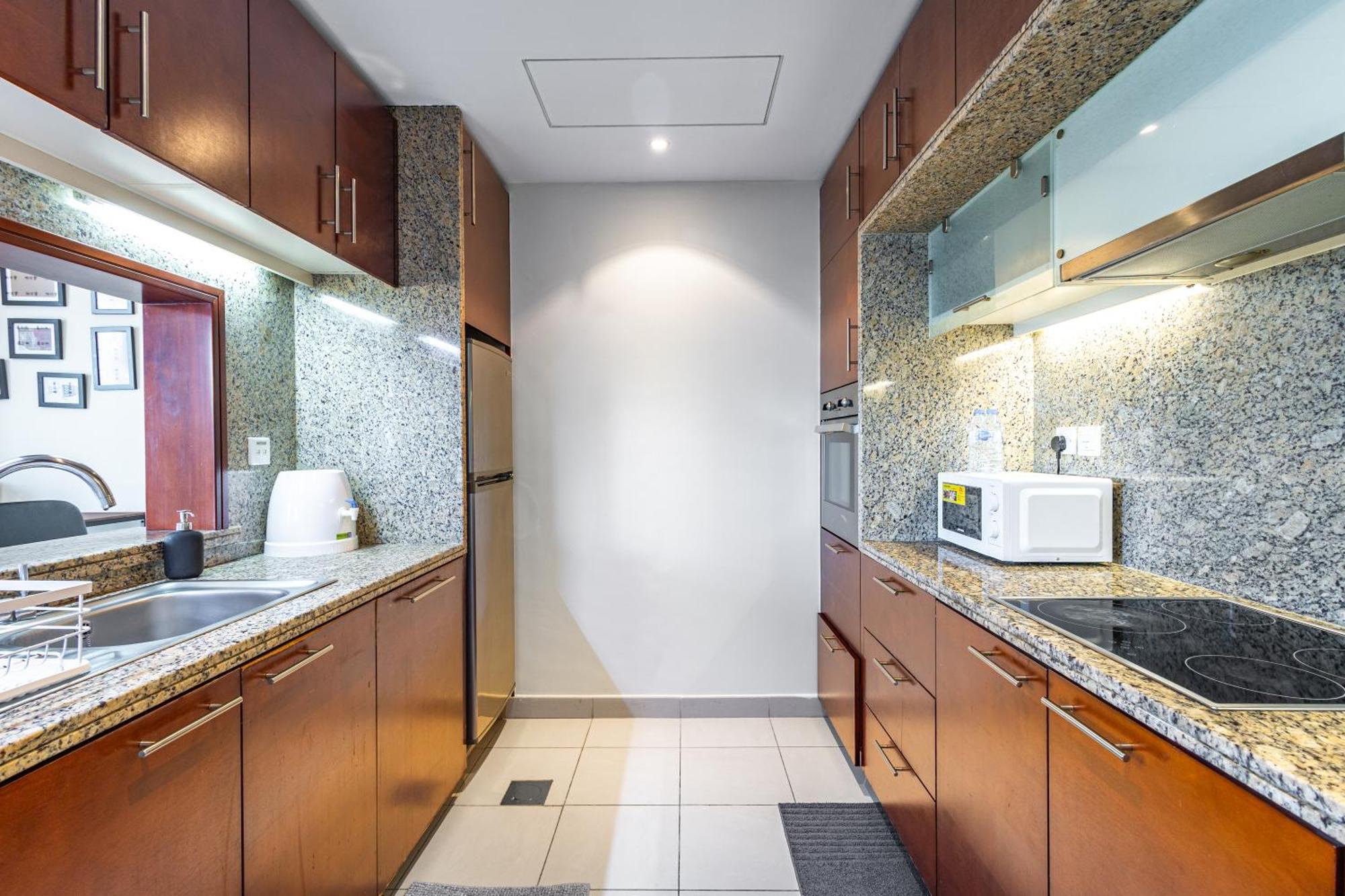 Superhost - Chic Downtown Living 1br In Dubai's South Ridge 5 Apartment