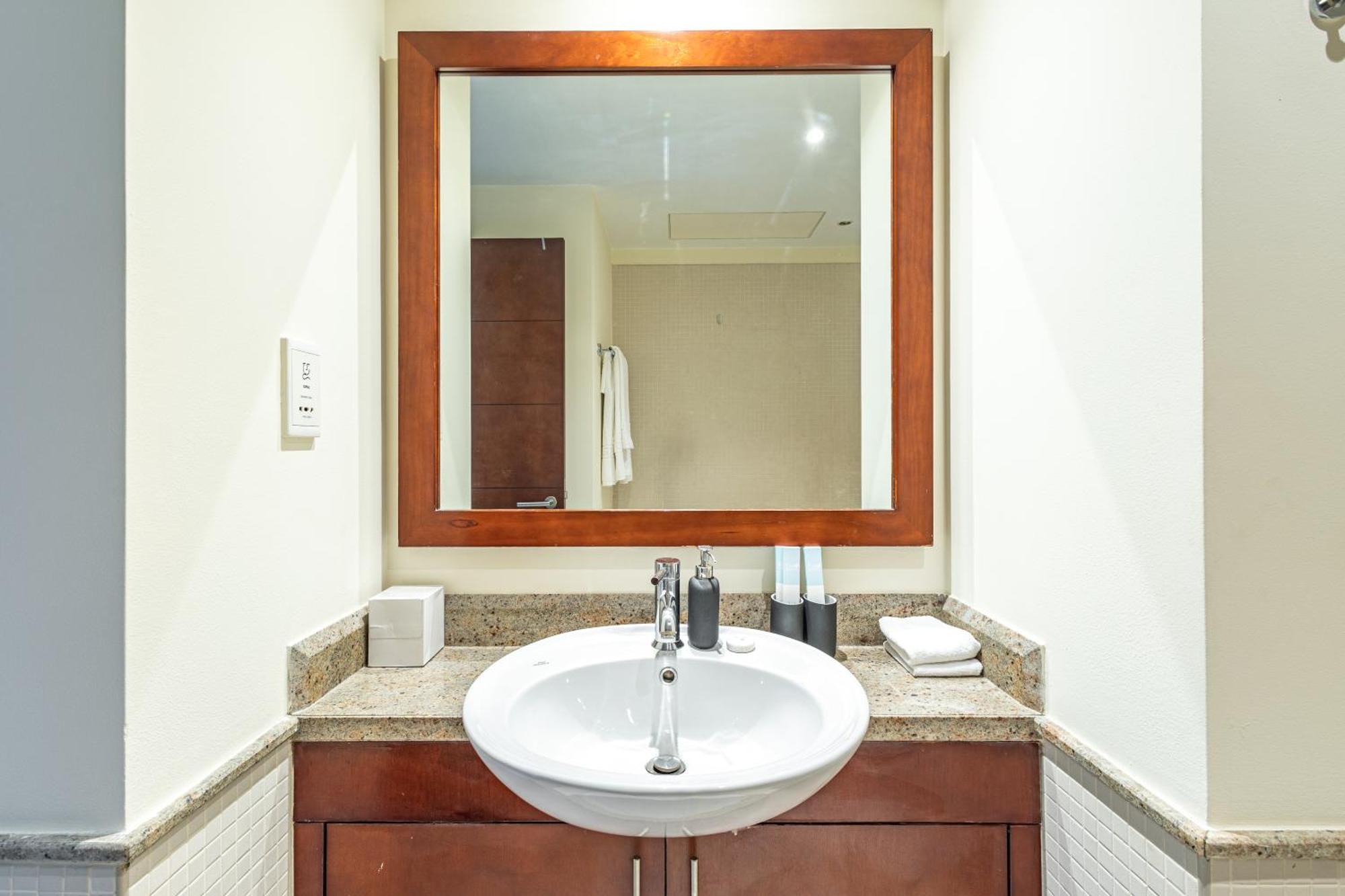 Superhost - Chic Downtown Living 1br In Dubai's South Ridge 5 Apartment *