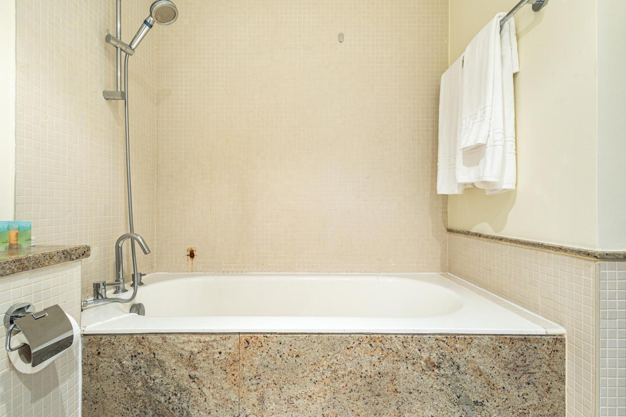 Superhost - Chic Downtown Living 1br In Dubai's South Ridge 5 *