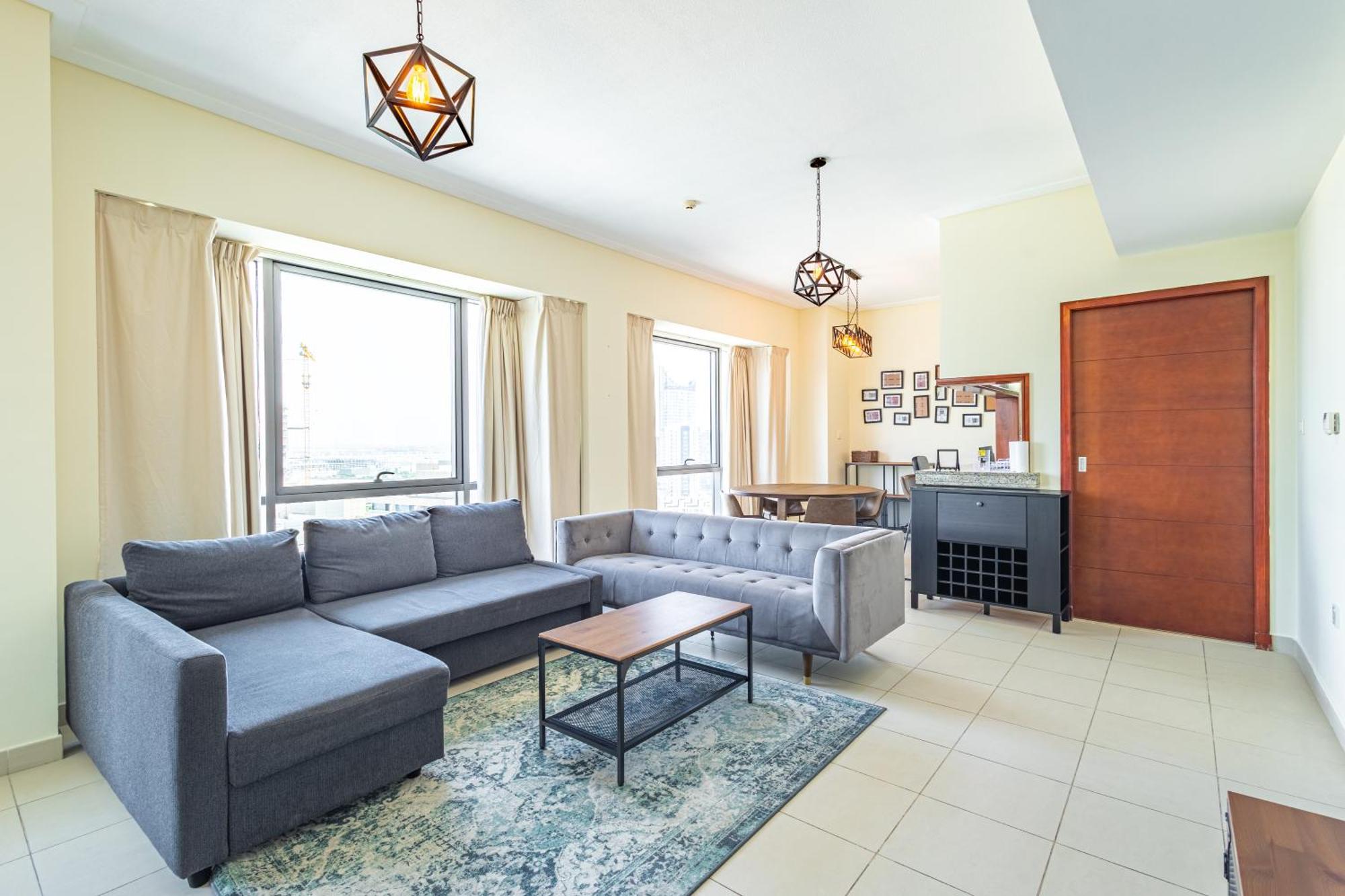 Superhost - Chic Downtown Living 1br In Dubai's South Ridge 5 * Dubai