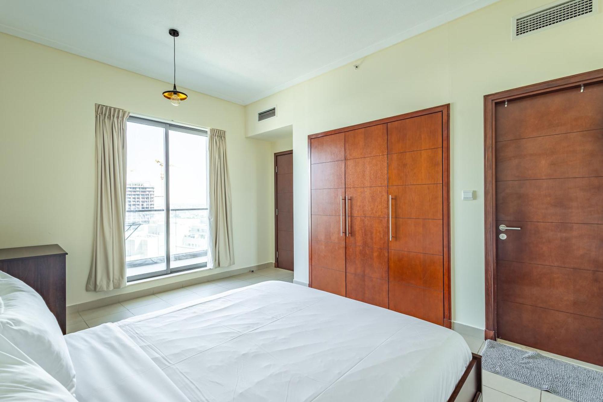 Superhost - Chic Downtown Living 1br In Dubai's South Ridge 5 Apartment Dubai